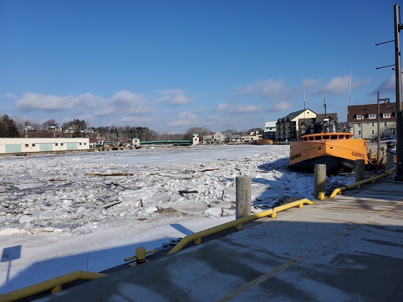 Picture of the frozen-over harbour