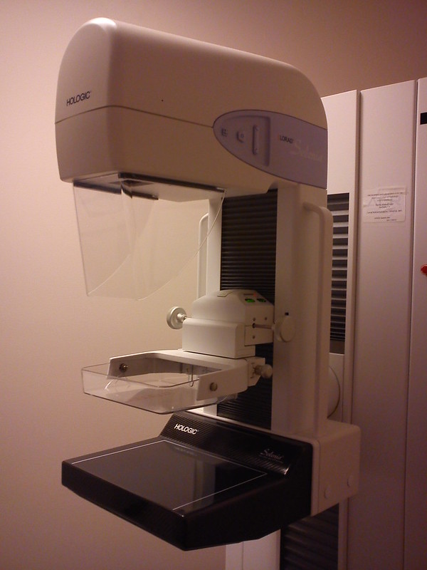 a mammogram machine taken by themozhi via Flickr